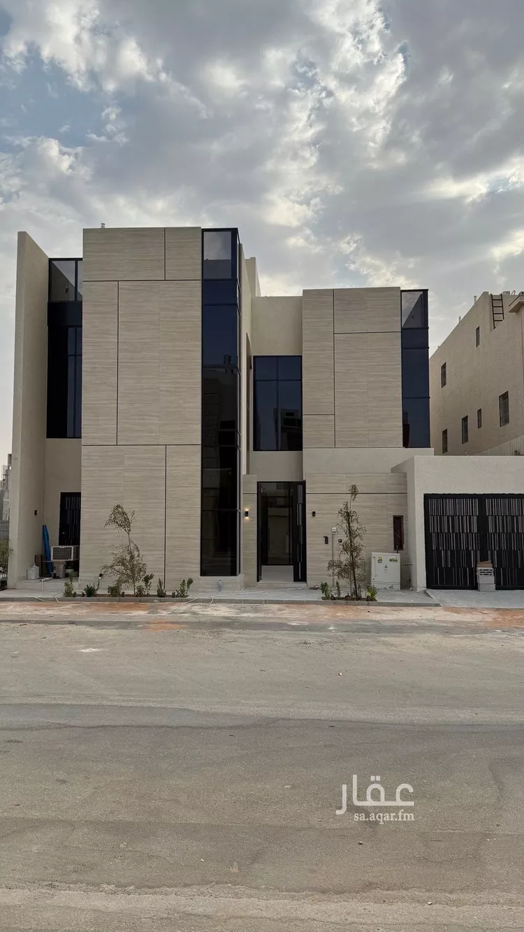 Villa for Sale in Riyadh Al Mahdiyah 8