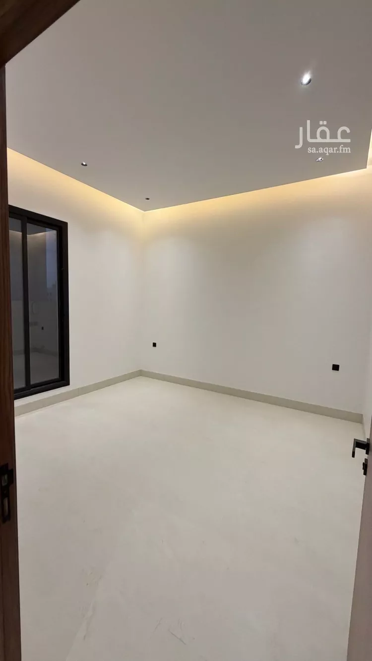 فيلا للبيع في شارع فؤاد محمد عمر توفيق, حي المهدية, مدينة الرياض, منطقة الرياض صورة 3