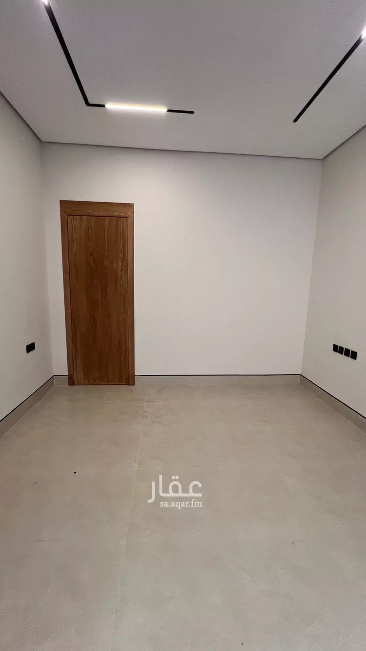 فيلا للبيع في شارع محمد بن أبي بكر القيم, حي المهدية, مدينة الرياض, منطقة الرياض صورة 4