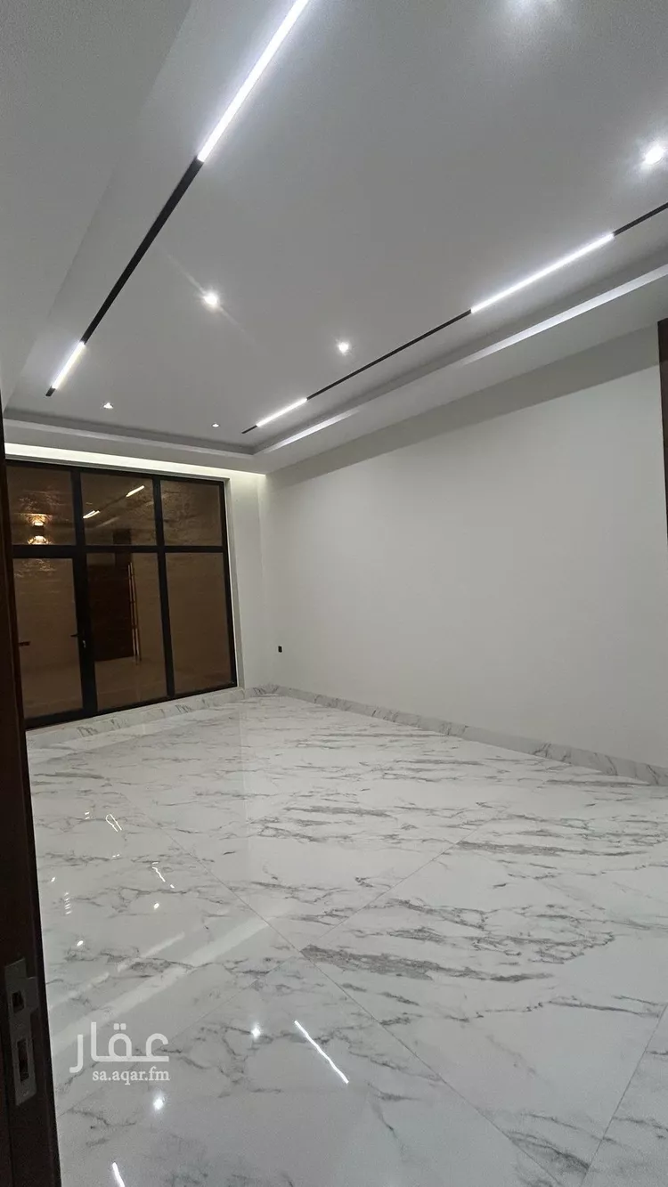 Villa for Sale in Riyadh Al Mahdiyah صورة 3