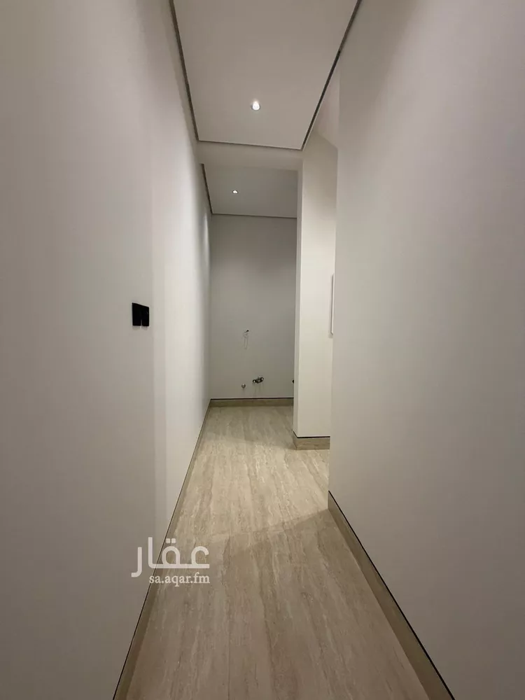 فيلا للبيع في شارع أبي زرعة الهمذاني, حي المهدية, مدينة الرياض, منطقة الرياض صورة 5