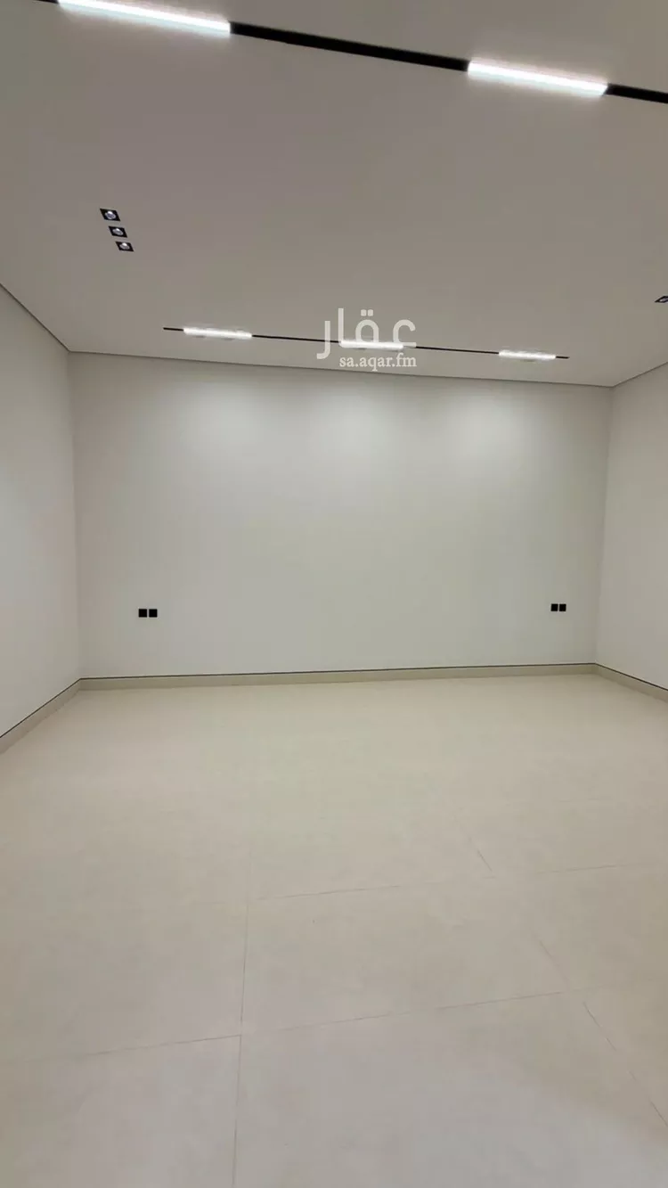Floor for Sale in Riyadh Al Janadriyah صورة 2