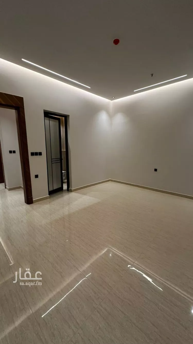 شقة للبيع في شارع عنيزة, حي ظهرة لبن, مدينة الرياض, منطقة الرياض 8