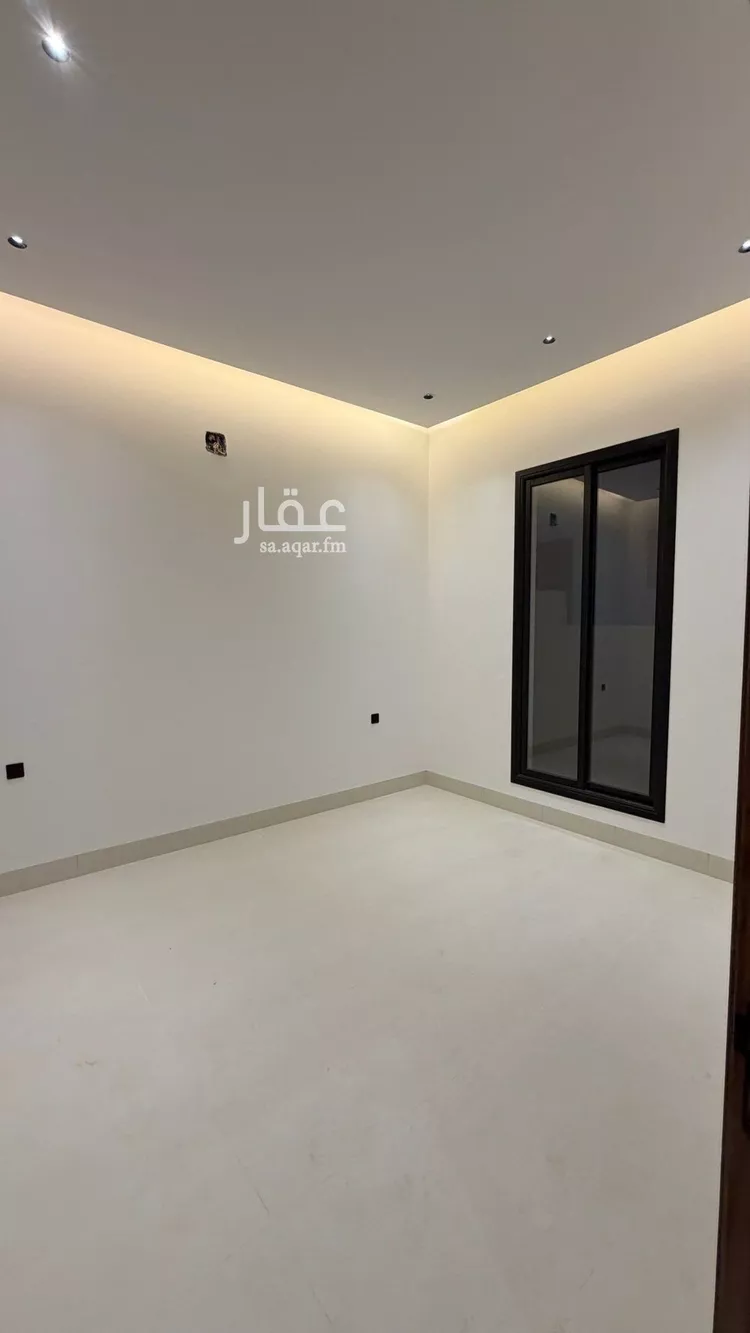 فيلا للبيع في شارع فؤاد محمد عمر توفيق, حي المهدية, مدينة الرياض, منطقة الرياض صورة 5