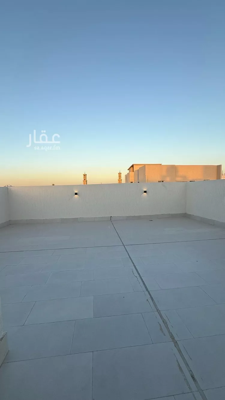 فيلا للبيع في شارع محمد بن أبي بكر القيم, حي المهدية, مدينة الرياض, منطقة الرياض صورة 5