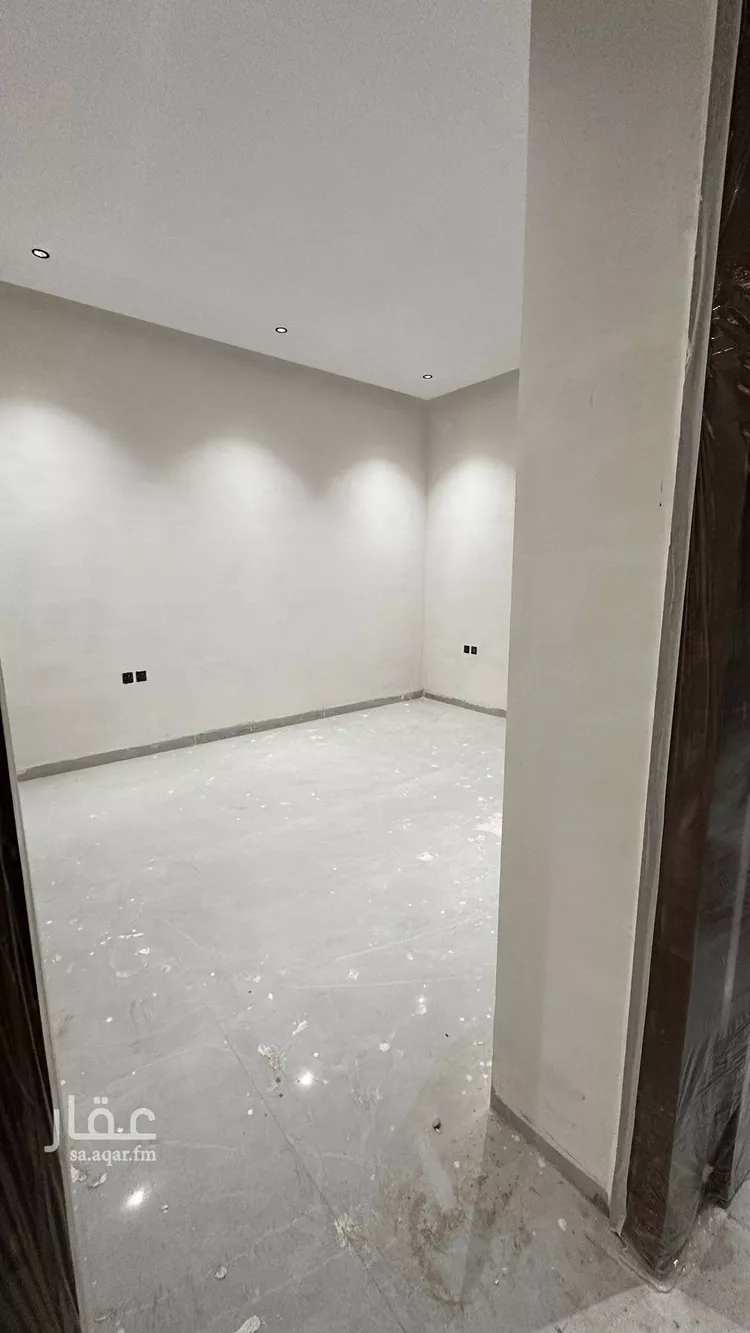 فيلا للبيع في شارع إسماعيل بن حماد, حي المهدية, مدينة الرياض, منطقة الرياض صورة 3