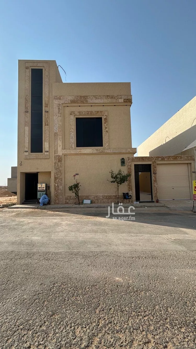 Villa for Sale in Riyadh Al Mahdiyah