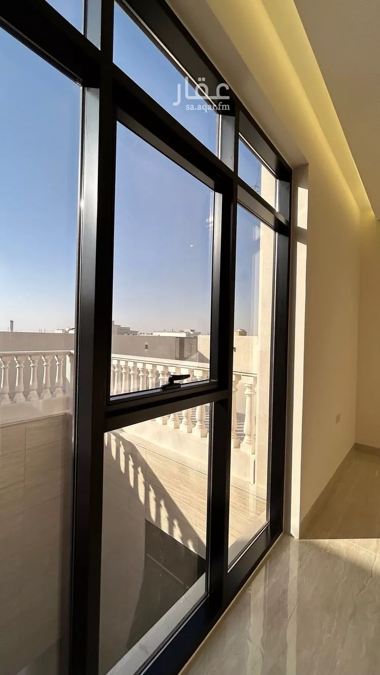 فيلا للبيع في شارع أبي نزار الصنعاني اليمني, حي المهدية, مدينة الرياض, منطقة الرياض صورة 4