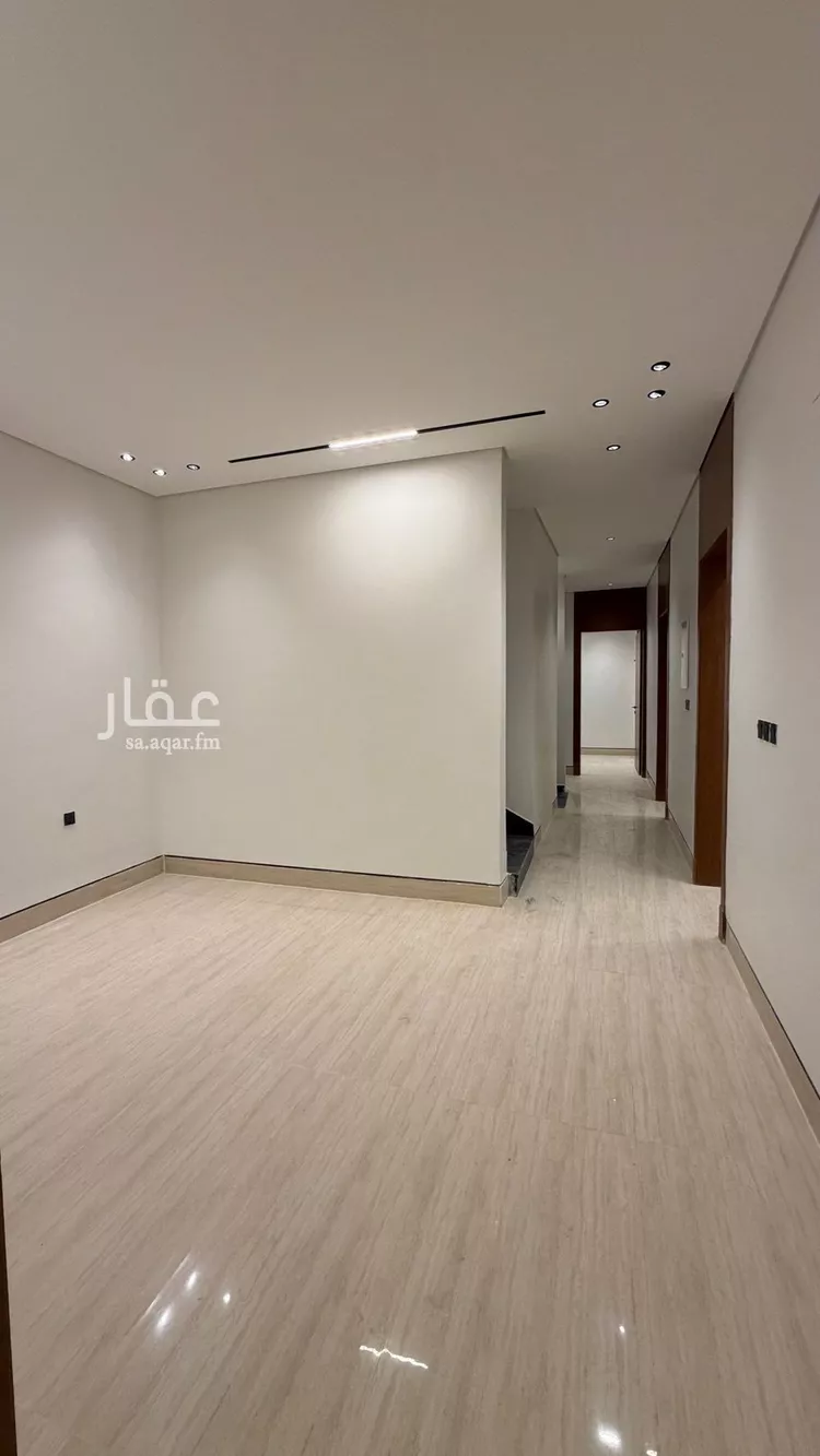 فيلا للبيع في شارع عبدالجبار بن الورد, حي المهدية, مدينة الرياض, منطقة الرياض صورة 2