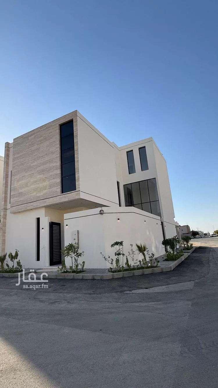 فيلا للبيع في شارع محمد بن أبي بكر القيم, حي المهدية, مدينة الرياض, منطقة الرياض