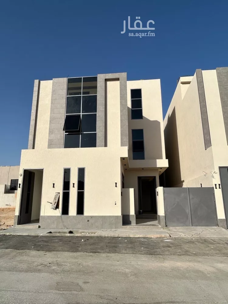 فيلا للبيع في شارع محمد بن أبي بكر القيم, حي المهدية, مدينة الرياض, منطقة الرياض
