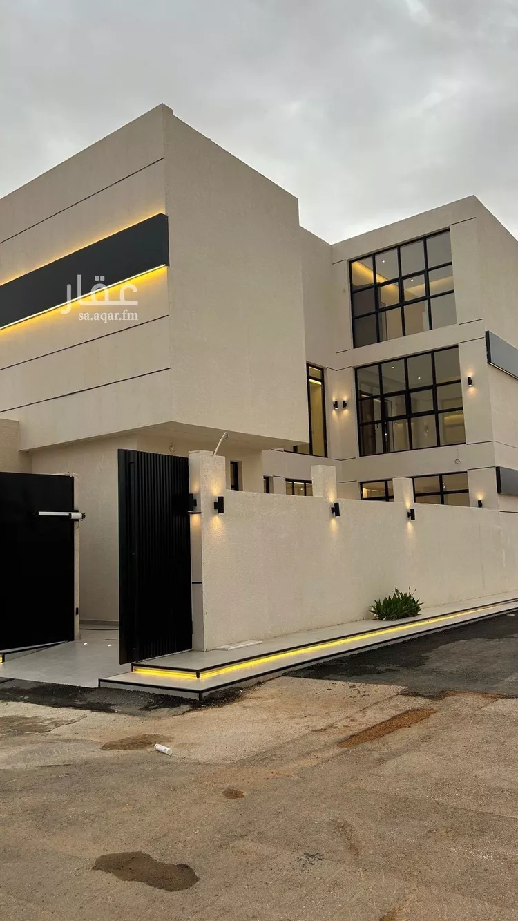 فيلا للبيع في شارع محمد بن أبي بكر القيم, حي المهدية, مدينة الرياض, منطقة الرياض صورة 5