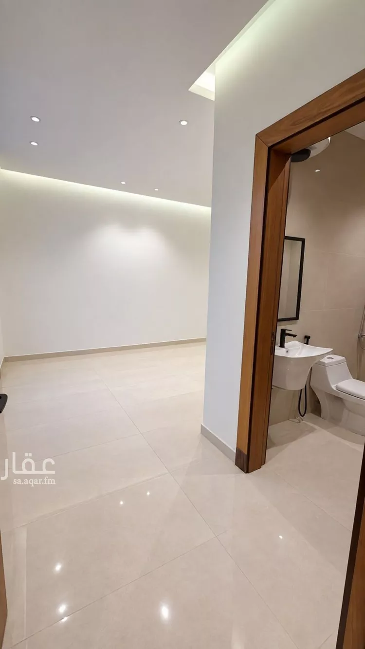 فيلا للإيجار في شارع محمد بن أبان, حي العارض, مدينة الرياض, منطقة الرياض 14