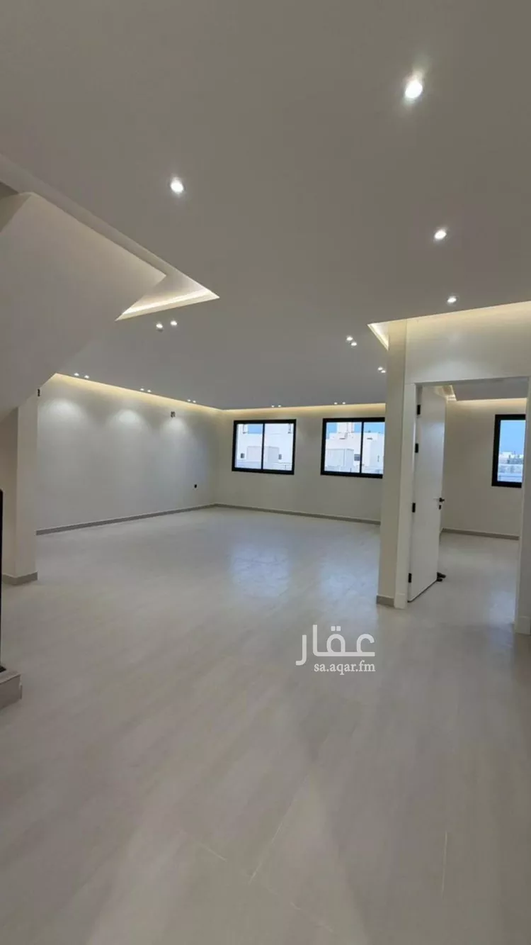فيلا للإيجار في شارع رقم 298, حي الجنادرية, مدينة الرياض, منطقة الرياض 12