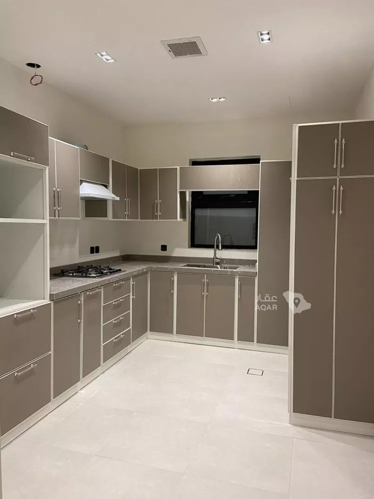 Apartment for Rent in Riyadh Al Arid 10