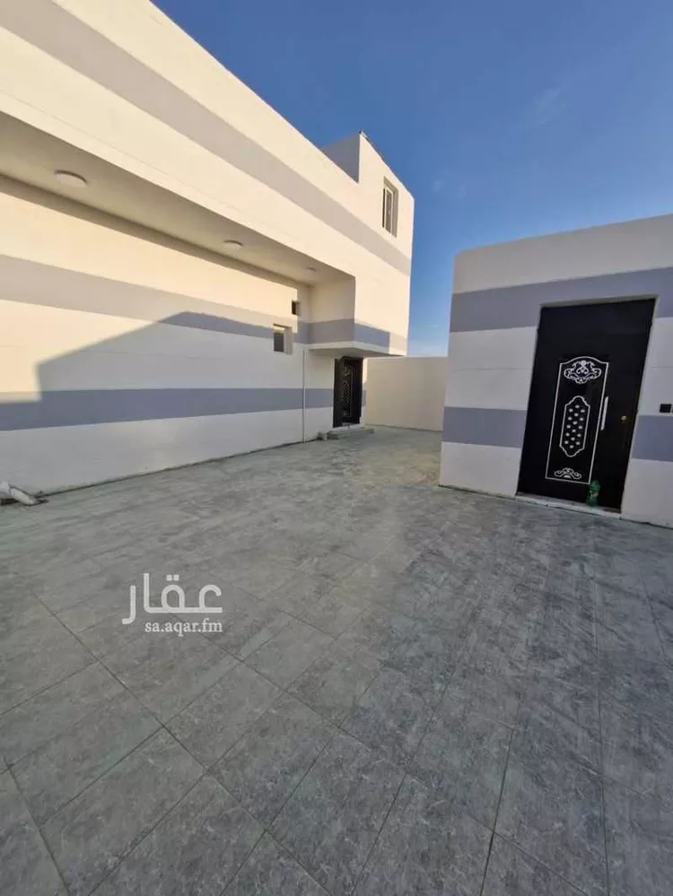 Floor for Sale in Medina Khakh