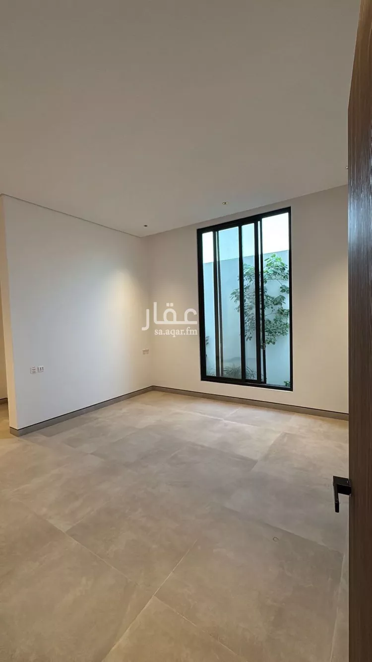 دور للبيع في شارع ثادق, حي الزهراء, مدينة الرياض, منطقة الرياض صورة 4