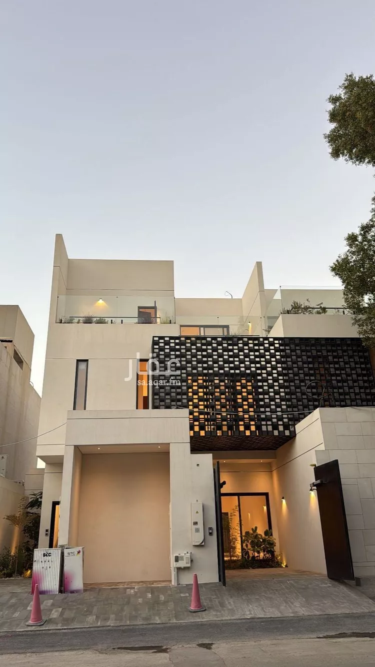 دور للبيع في شارع ثادق, حي الزهراء, مدينة الرياض, منطقة الرياض