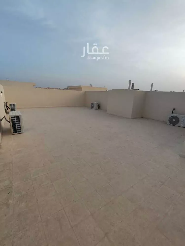 دور للبيع في شارع هارون الصحراوي, حي عكاظ, مدينة الرياض, منطقة الرياض 26