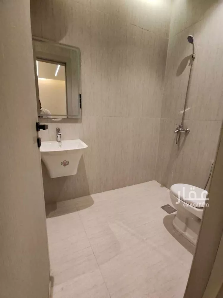 Floor for Sale in Riyadh Tuwaiq 19
