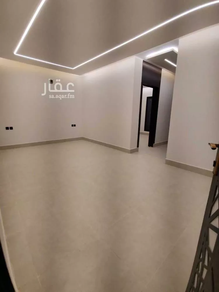 Floor for Sale in Riyadh Tuwaiq 15