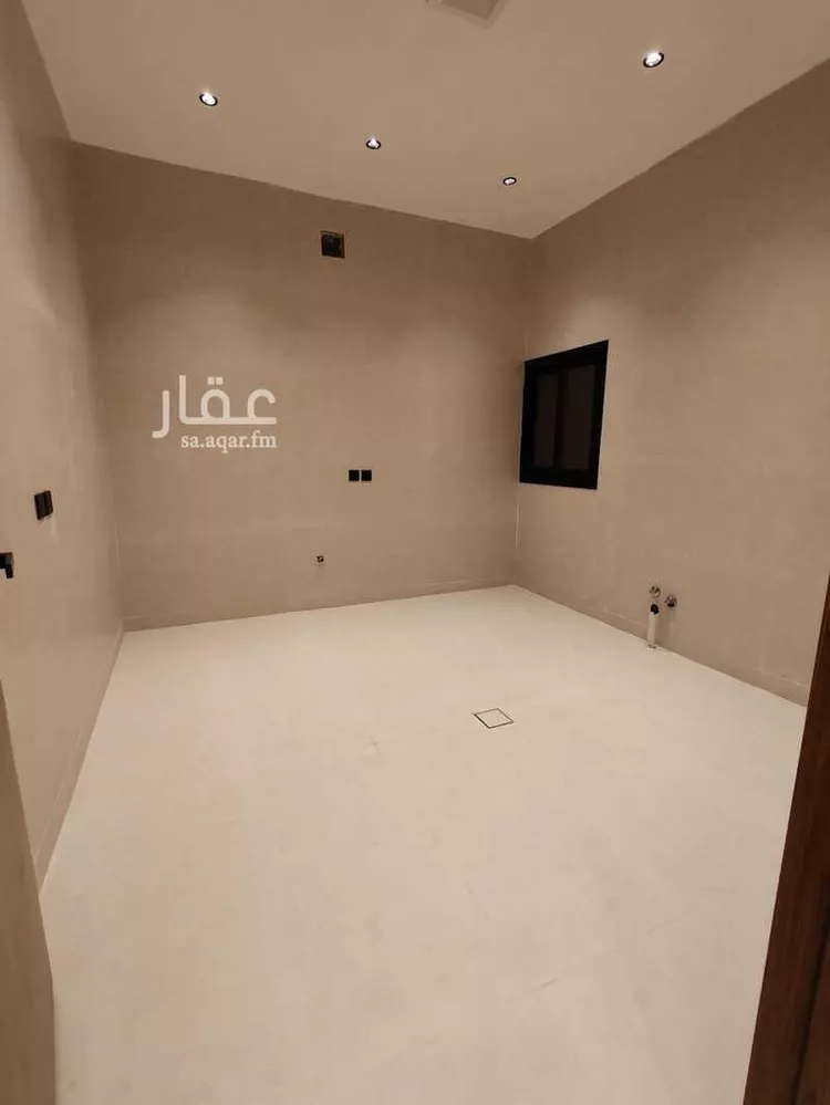 دور للبيع في شارع هارون الصحراوي, حي عكاظ, مدينة الرياض, منطقة الرياض 6