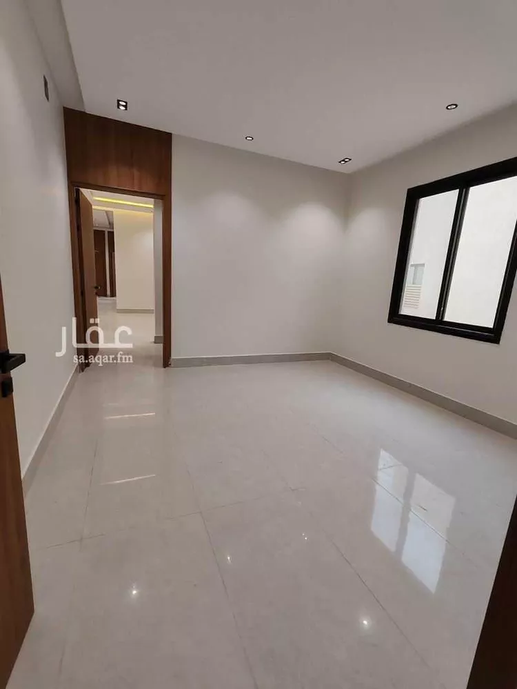 Floor for Sale in Riyadh Okaz صورة 5