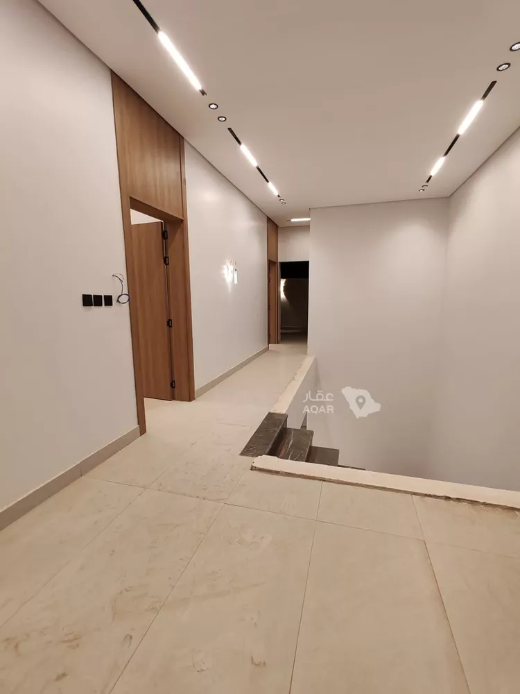 فيلا للبيع في شارع رشدي العظمة, حي العوالي, مدينة الرياض, منطقة الرياض 5