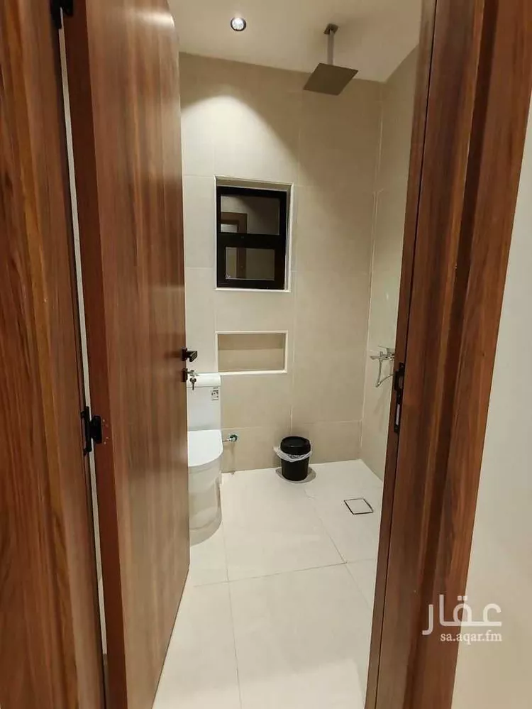 Floor for Sale in Riyadh Okaz 7
