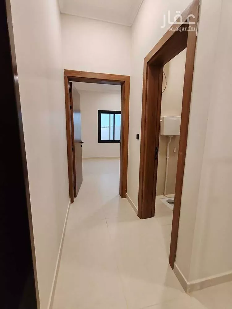 دور للبيع في شارع هارون الصحراوي, حي عكاظ, مدينة الرياض, منطقة الرياض 23