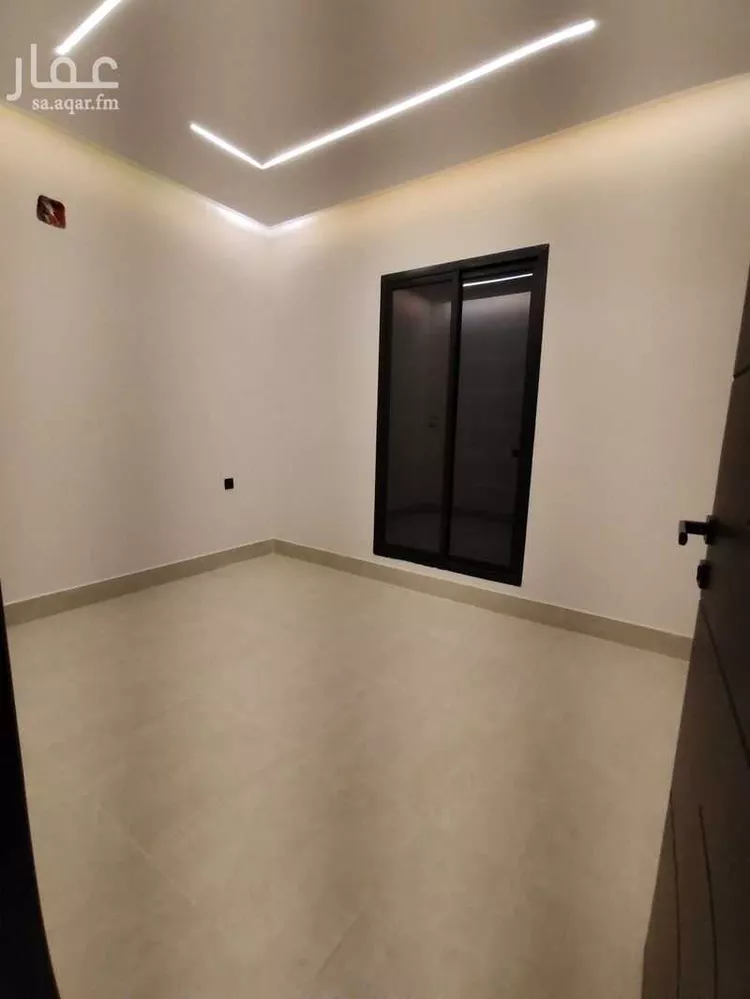 Floor for Sale in Riyadh Tuwaiq 17
