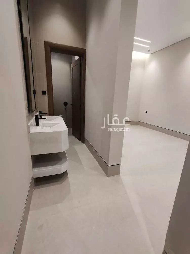 دور للبيع في شارع الراية, حي الزهرة, مدينة الرياض, منطقة الرياض 11