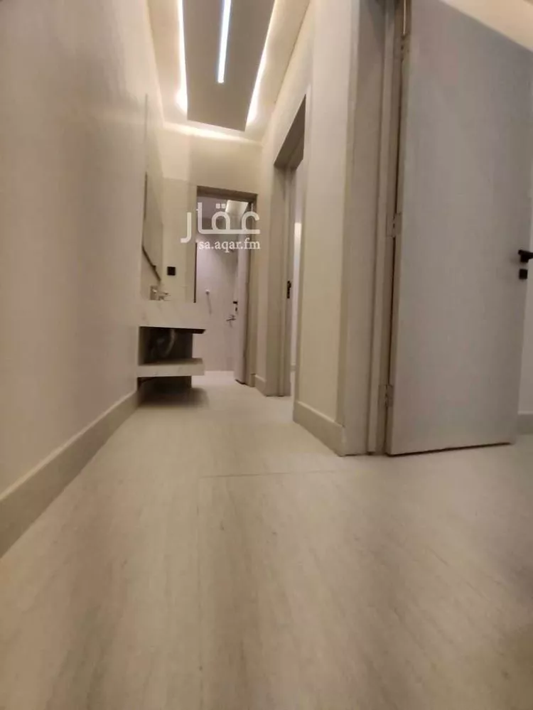 Floor for Sale in Riyadh Tuwaiq 9