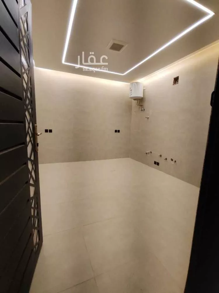 Floor for Sale in Riyadh Tuwaiq 28