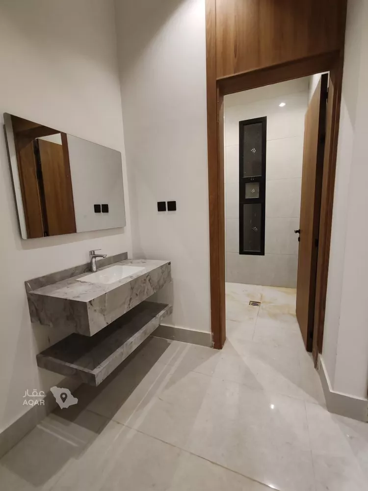 دور للبيع في حي عكاظ, مدينة الرياض, منطقة الرياض 12