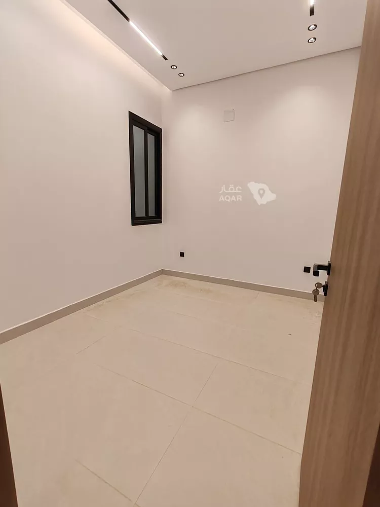 فيلا للبيع في شارع رشدي العظمة, حي العوالي, مدينة الرياض, منطقة الرياض 14