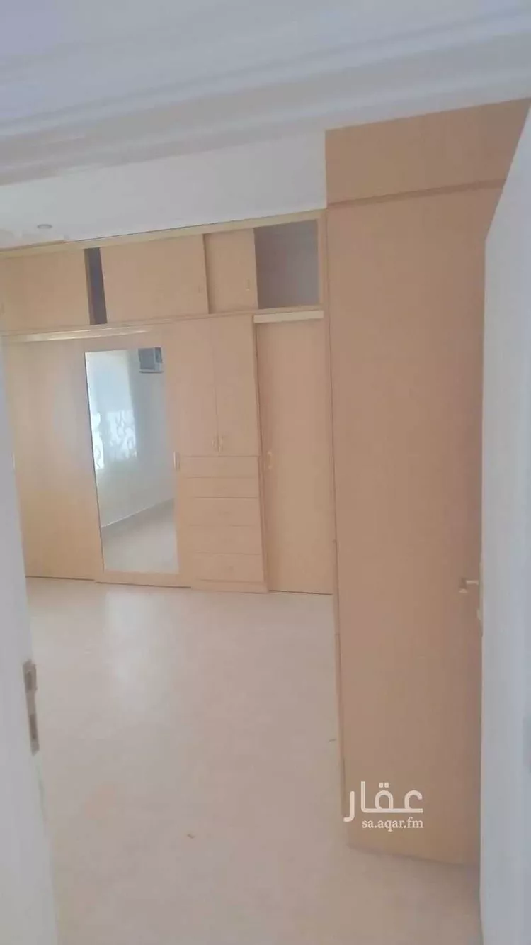 فيلا للإيجار في شارع إبراهيم القيسي, حي الإزدهار, مدينة الرياض, منطقة الرياض 8