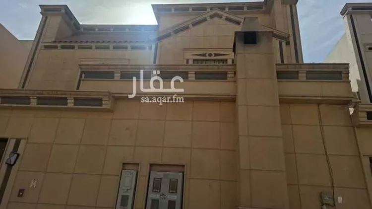 فيلا للبيع في شارع الجمانية, حي الدار البيضاء, مدينة الرياض, منطقة الرياض صورة 2