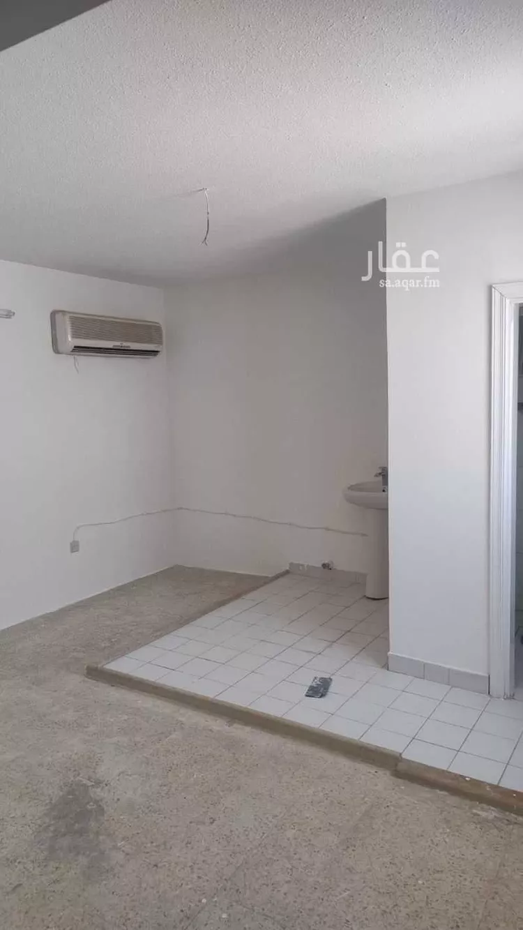 فيلا للإيجار في شارع إبراهيم القيسي, حي الإزدهار, مدينة الرياض, منطقة الرياض 11