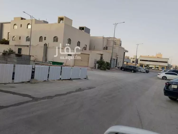 فيلا للبيع في شارع عبدالعزيز بن سبيل, حي العارض, مدينة الرياض, منطقة الرياض صورة 4