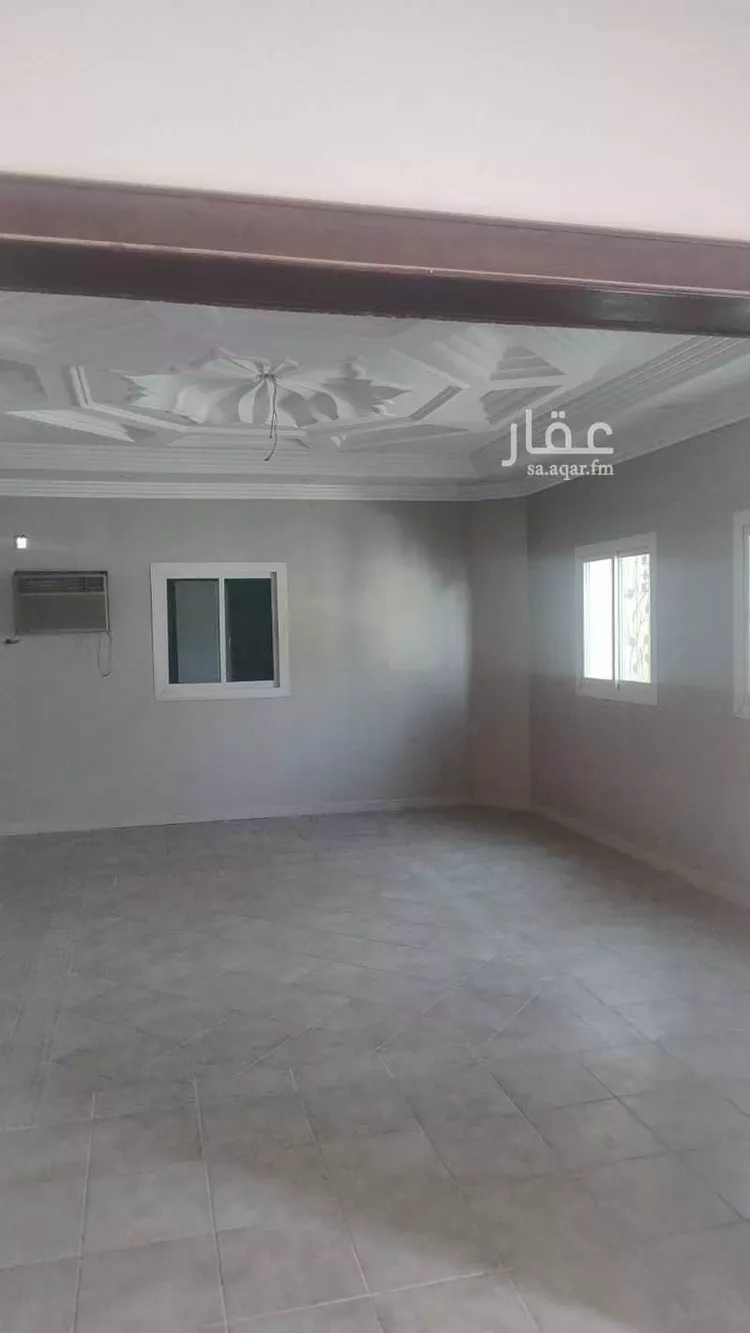 فيلا للبيع في شارع ناصر بن عبدالله آل حسين, حي الشفاء, مدينة الرياض, منطقة الرياض 9