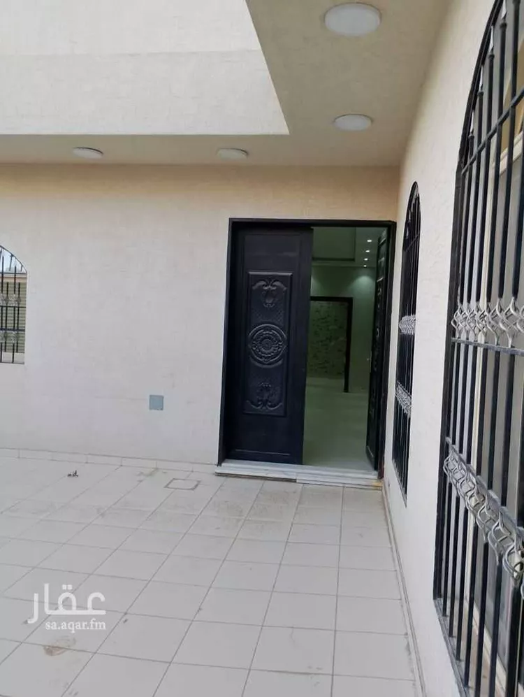 فيلا للبيع في شارع عبدالعزيز بن سبيل, حي العارض, مدينة الرياض, منطقة الرياض 11