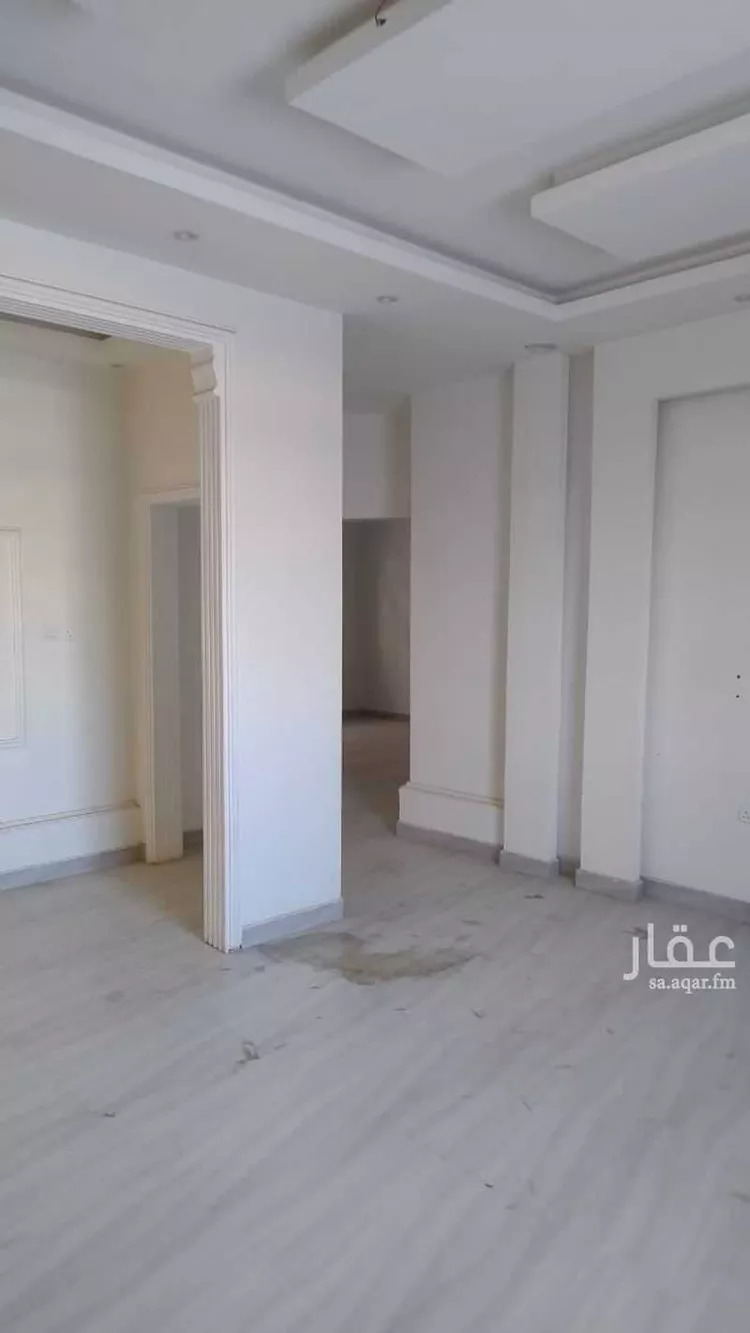 فيلا للبيع في شارع عبدالعزيز بن سبيل, حي العارض, مدينة الرياض, منطقة الرياض 15