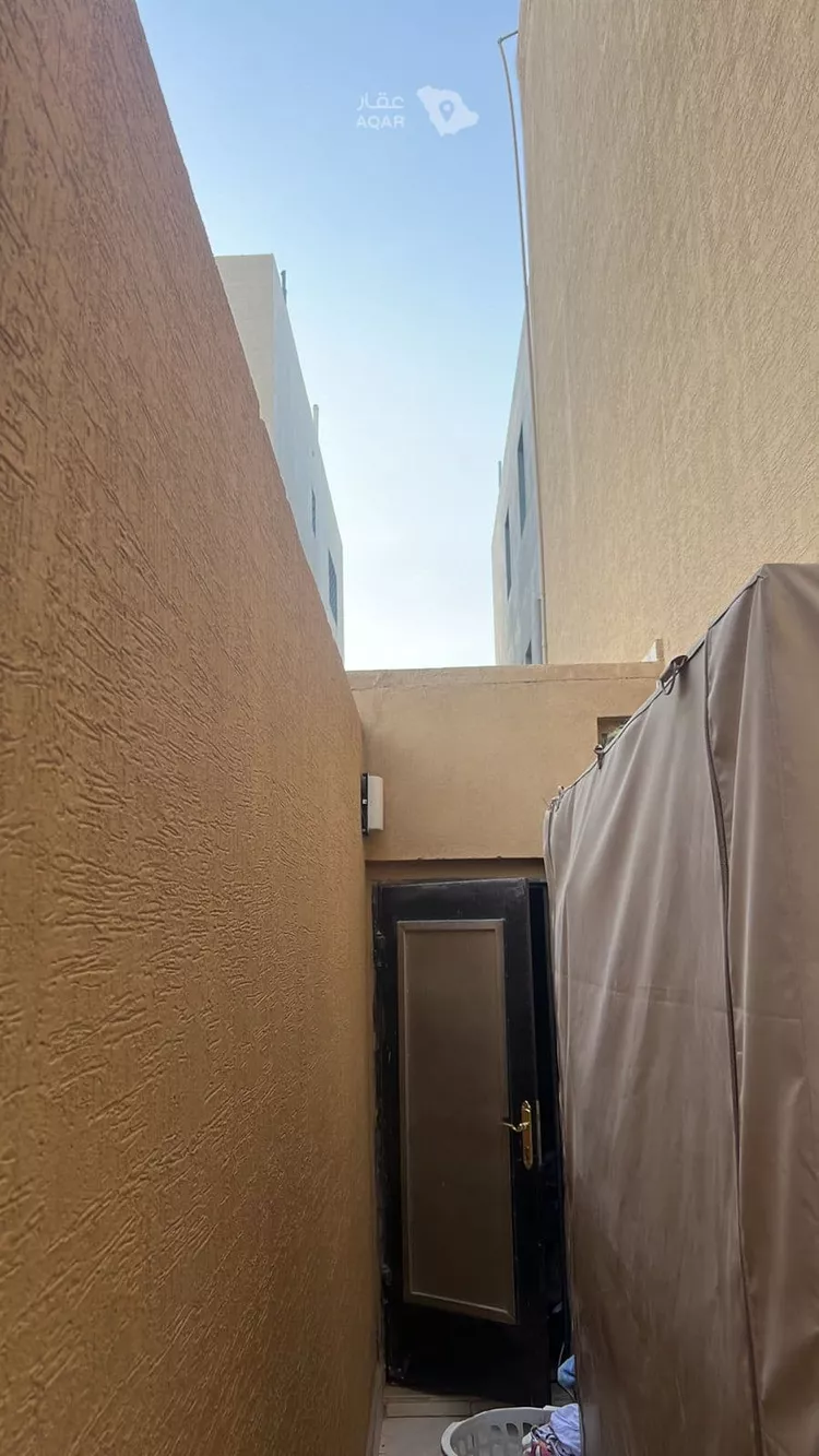 فيلا للبيع في شارع أحمد بن محمد الذهبي, حي العارض, مدينة الرياض, منطقة الرياض 15