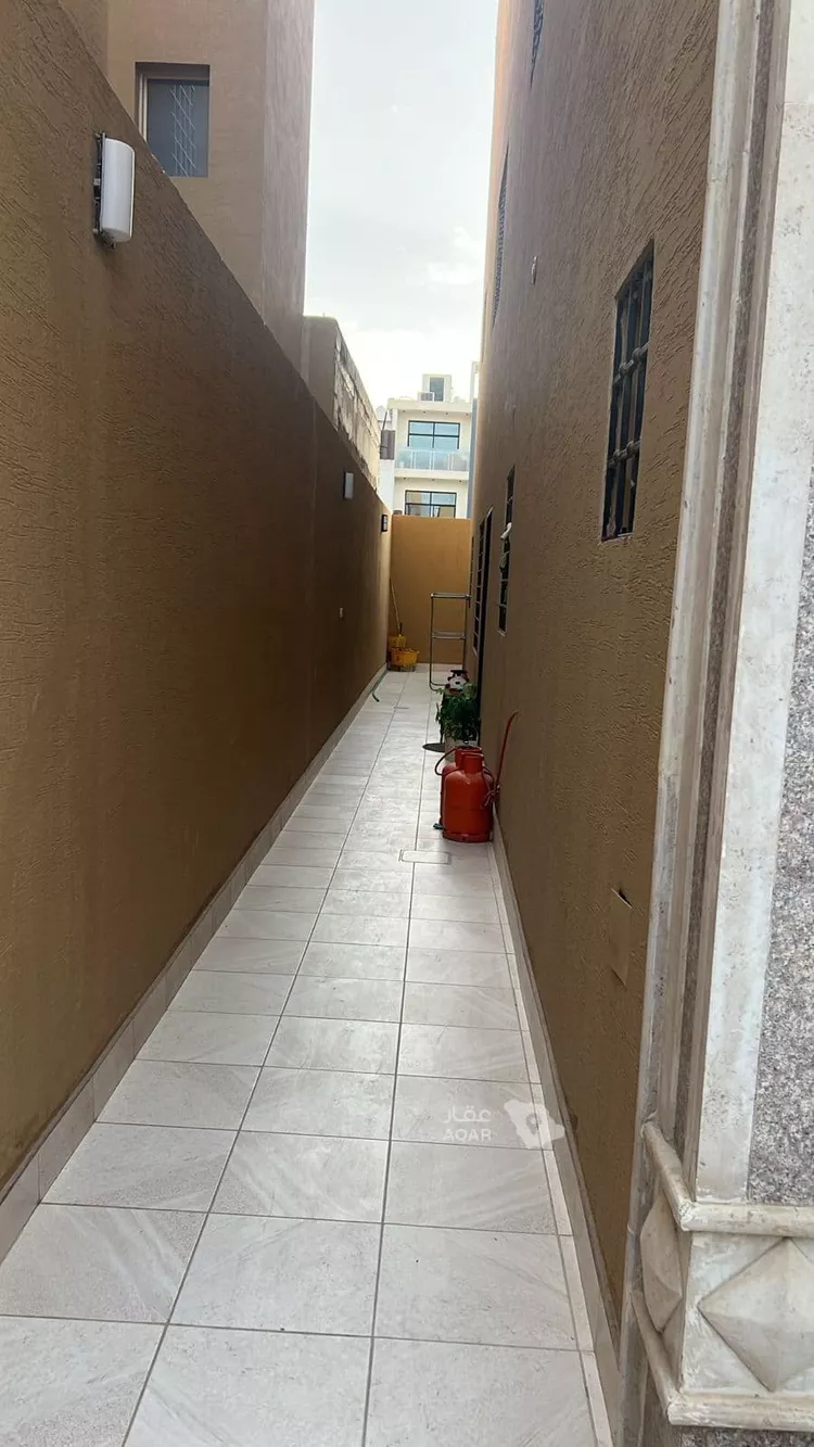 فيلا للبيع في شارع أحمد بن محمد الذهبي, حي العارض, مدينة الرياض, منطقة الرياض 13