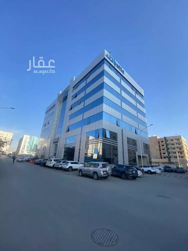 مكتب تجاري للإيجار في شارع الأرز, حي العليا, مدينة الرياض, منطقة الرياض 1 صورة