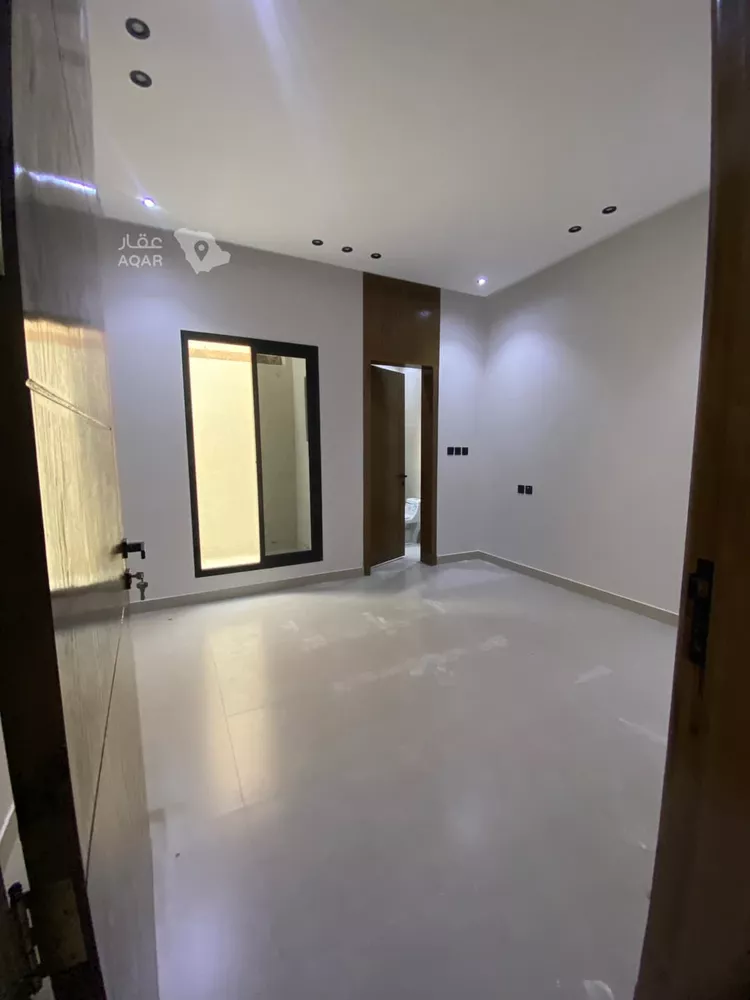 دور للبيع في شارع أبي العالية المزني, حي الزهرة, مدينة الرياض, منطقة الرياض 5