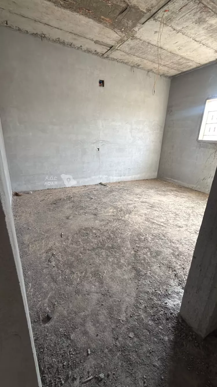 Floor for Sale in Buraydah Ash Shiqah 8