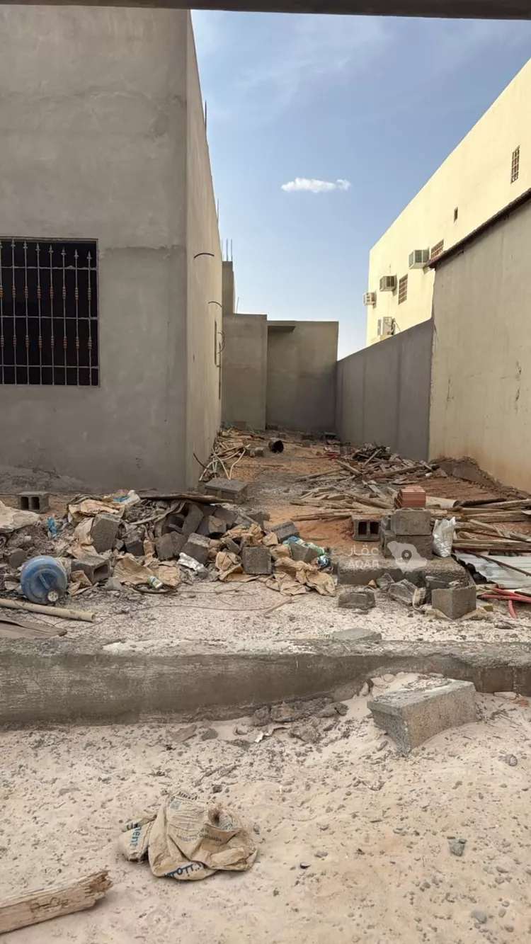 Floor for Sale in Buraydah Ash Shiqah 12