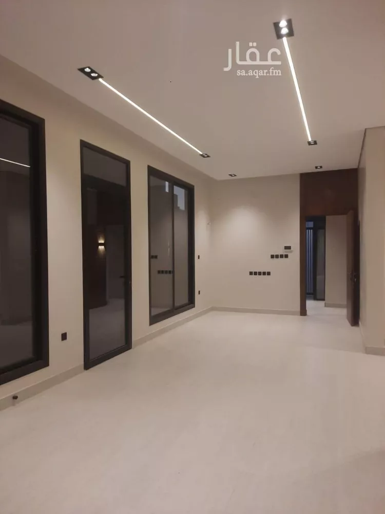 دور للبيع في شارع رقم 282, حي المونسية, مدينة الرياض, منطقة الرياض صورة 4